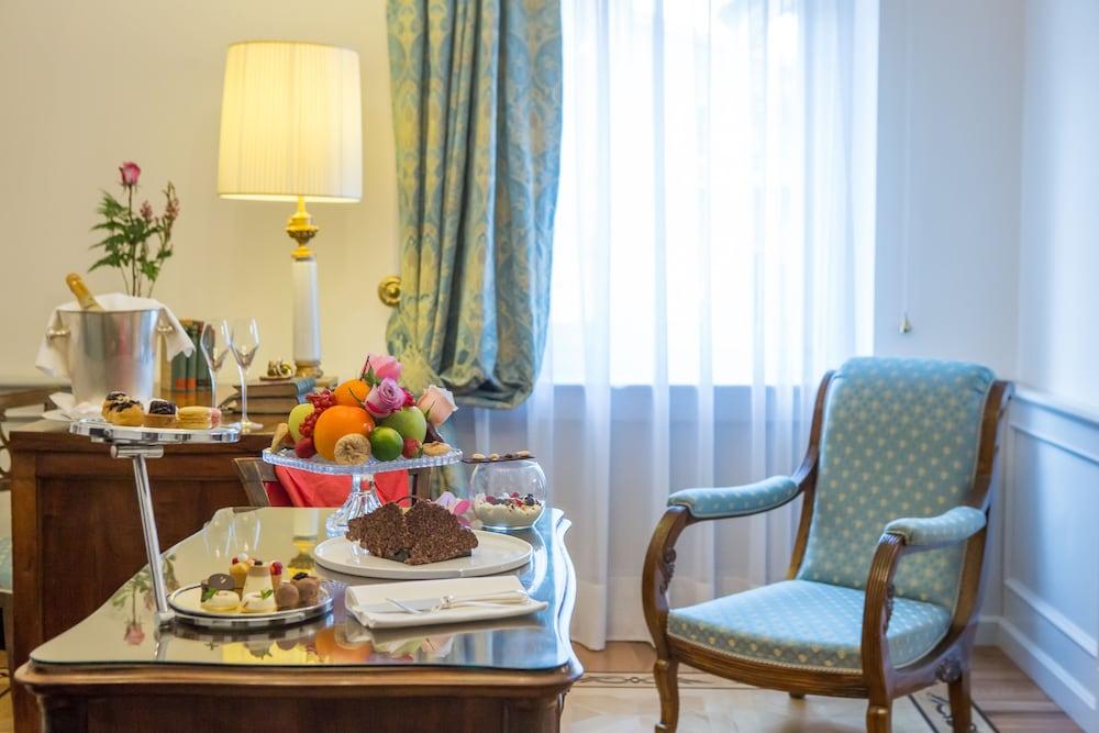 Due Torri Hotel Verona Luaran gambar