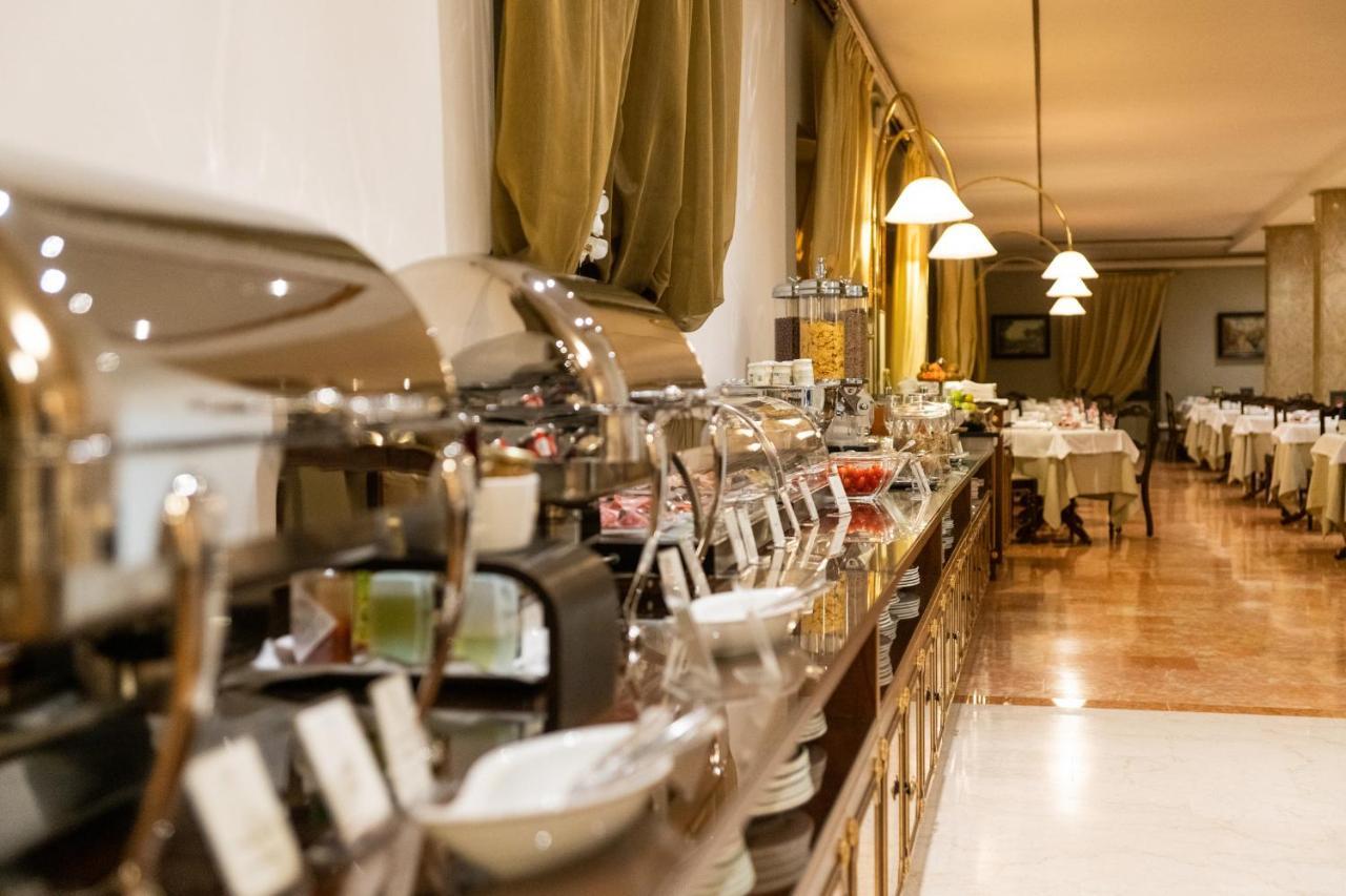 Due Torri Hotel Verona Luaran gambar